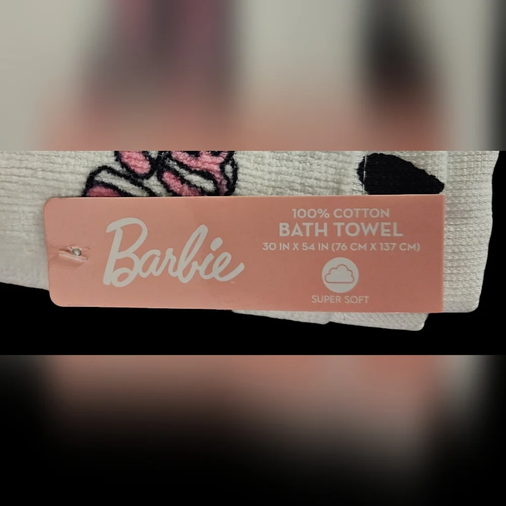 Barbie 100% Cotton Bath Towel Hearts Stars Silhouettes 30